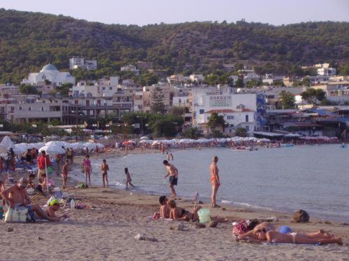 Villa Alexandra Agia Marina  Eksteriør bilde